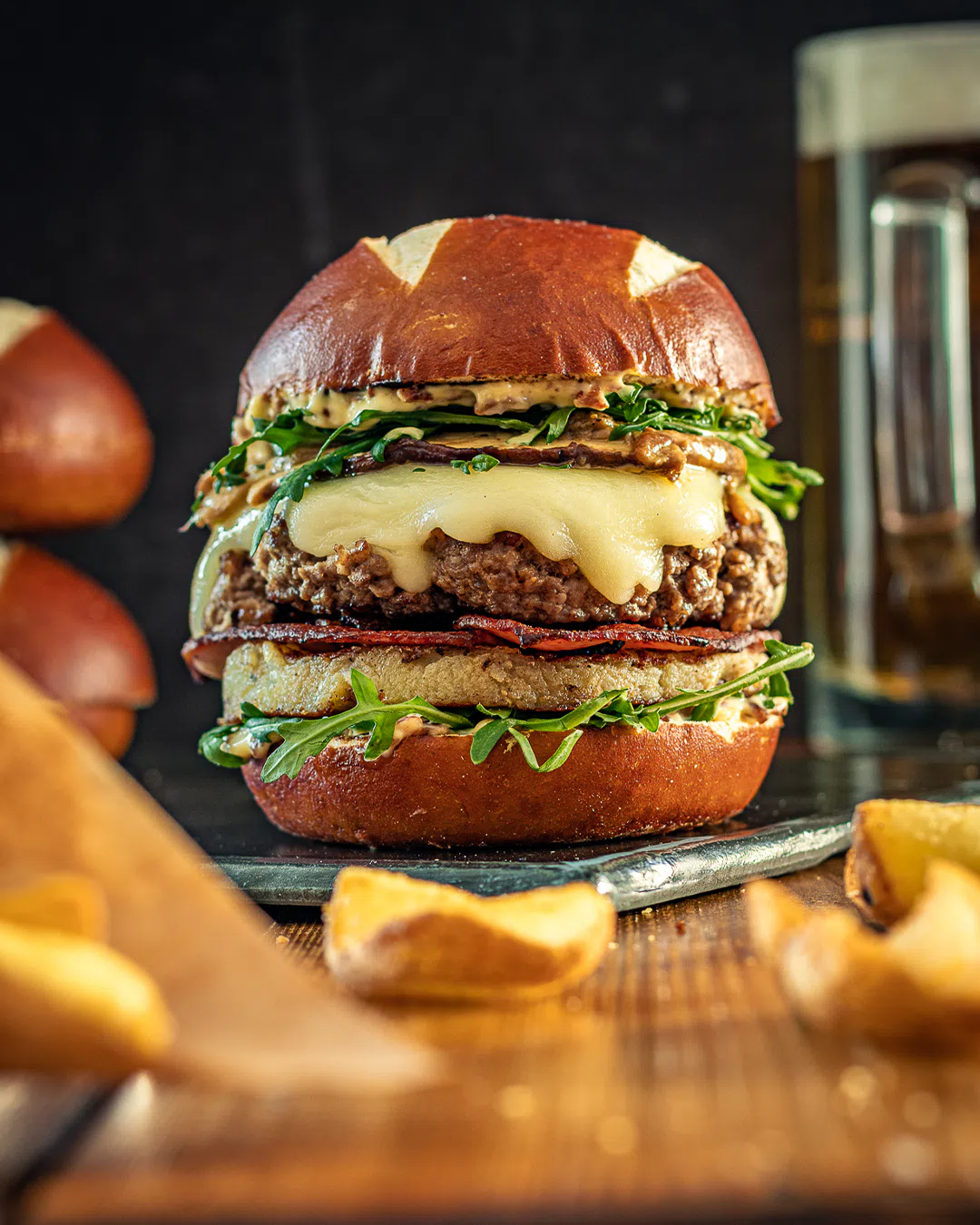 Hamburger-con-formaggio-di-capra-Vincitore-Becchi